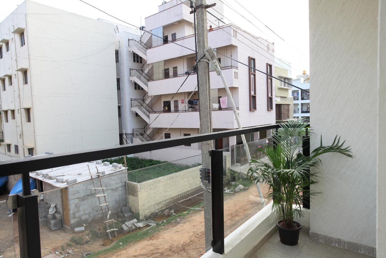 Qualtems Guest House-With Ac Options Bangalore Esterno foto