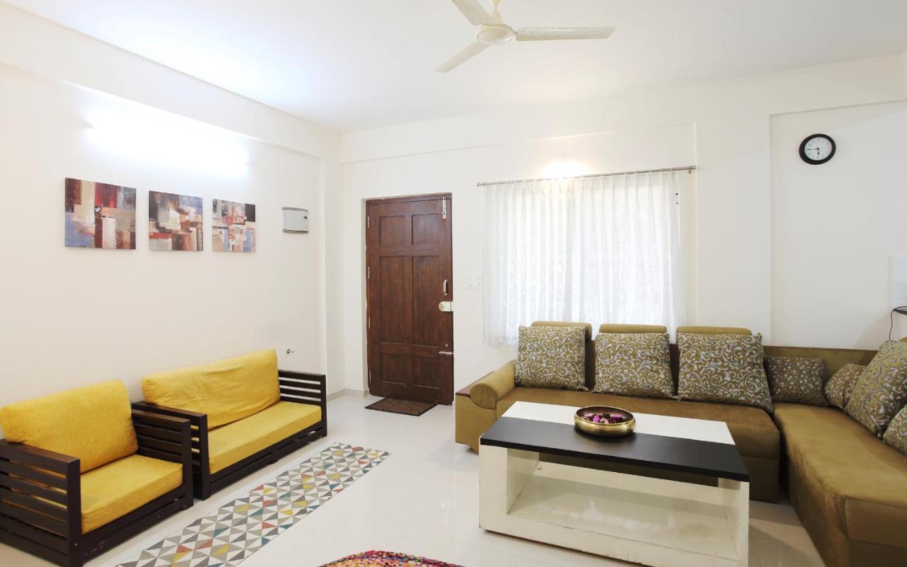 Qualtems Guest House-With Ac Options Bangalore Esterno foto